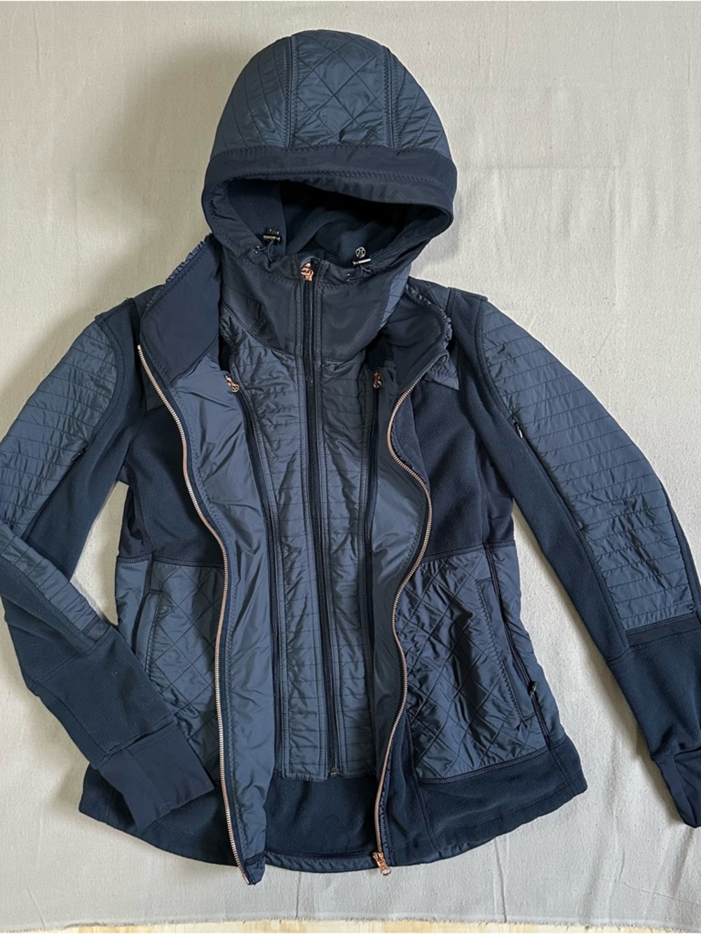 Lululemon Fleecy Keen Jacket Blue 2 in 1 Quilted Hooded Thumbholes Womens 12